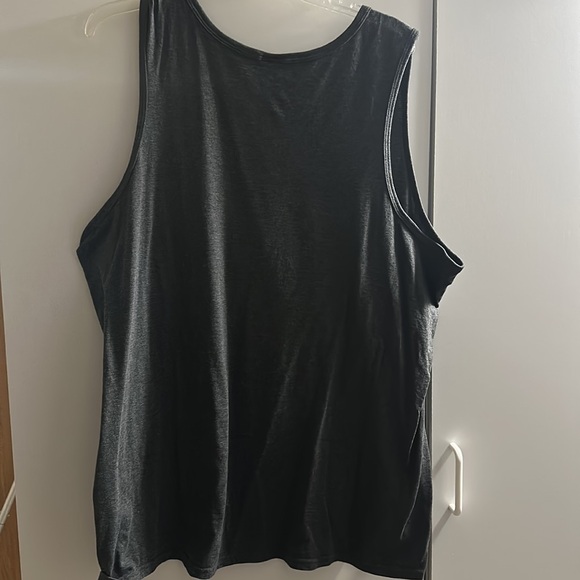 Men’s funny tank. “To do list- your mom” 2XL. UEC. - Picture 4 of 4